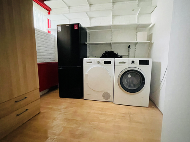 Europaweg 60, Zwijndrecht