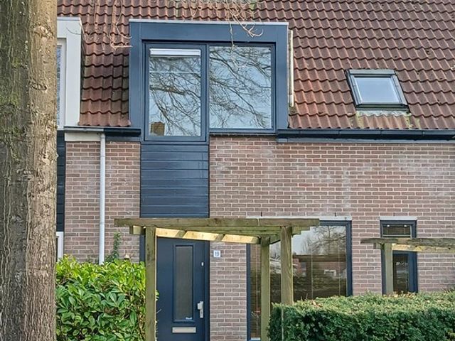 Stijgbeugel 19, Zwaag