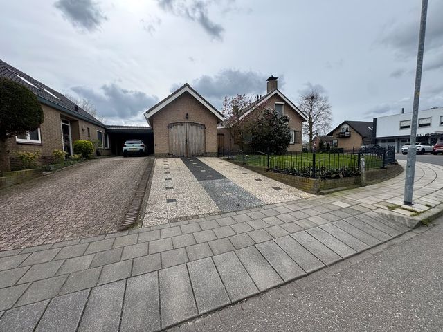 Dorpstraat 50, Dreumel