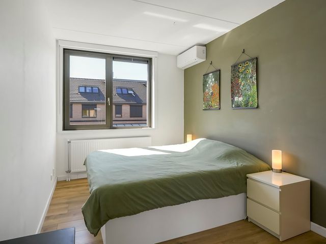 Grenenhout 24, Eindhoven