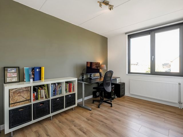 Grenenhout 24, Eindhoven