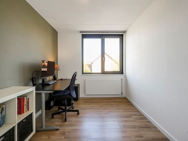 Grenenhout 24, Eindhoven