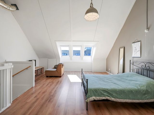 Grenenhout 24, Eindhoven