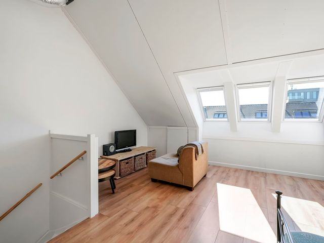 Grenenhout 24, Eindhoven