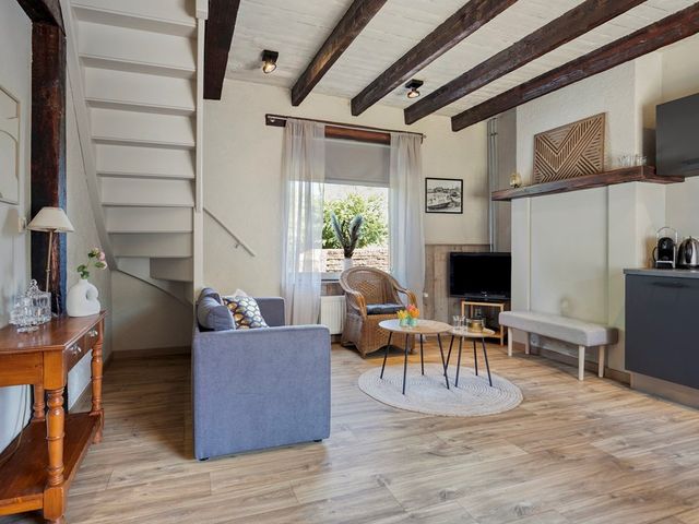 Kruispolderkaai 1, Kloosterzande