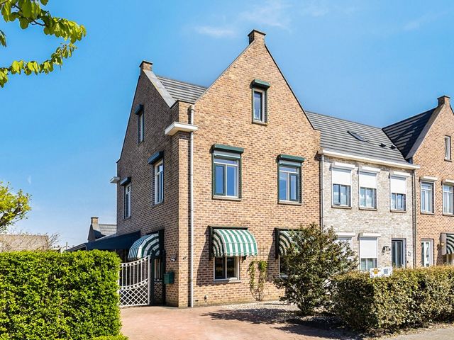 Vogellaan 2, Terneuzen