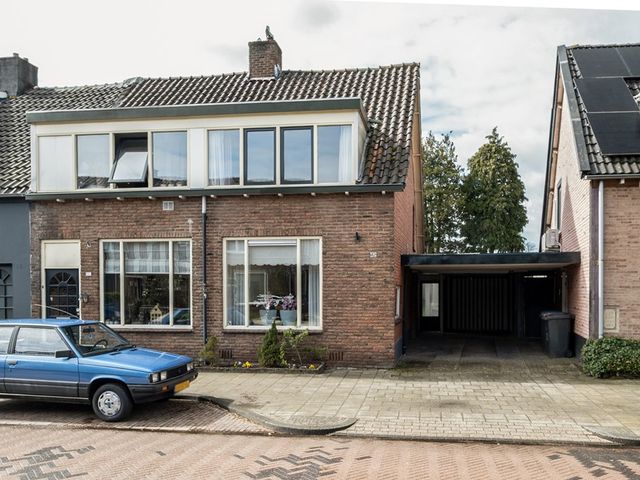 Wooldrikshoekweg 42, Enschede