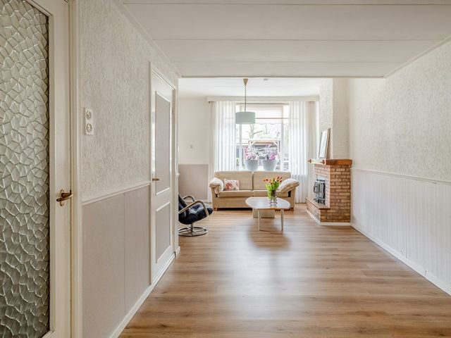 Wooldrikshoekweg 42, Enschede