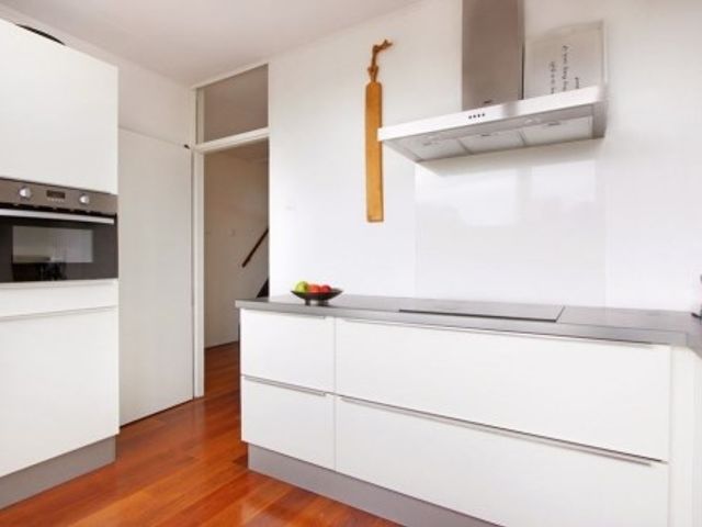 Daniël Defoelaan ONG, Amsterdam