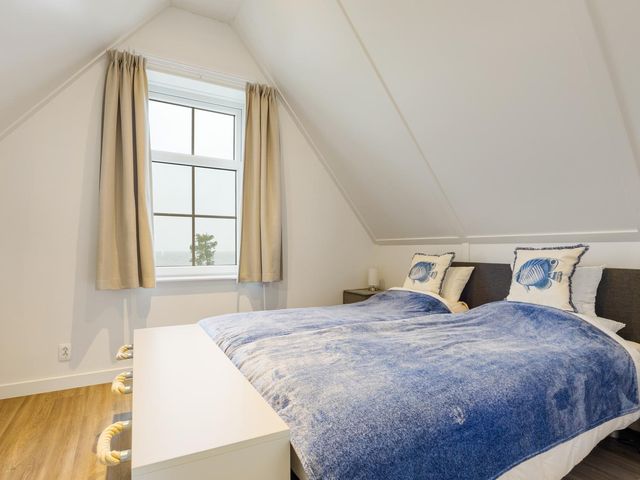 Zeedijk 2 416, Uitdam