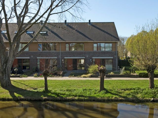 Patrijshof 13, Strijen