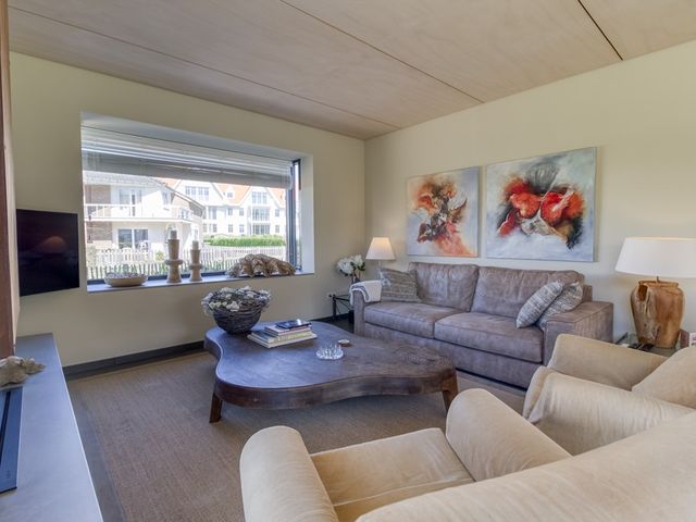 Mr. P.C. Hennequinlaan 19, Cadzand