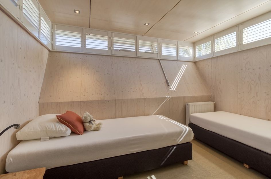 Mr. P.C. Hennequinlaan 19