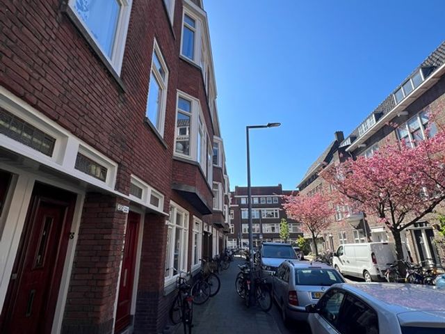 Luzacstraat 20B02, Rotterdam