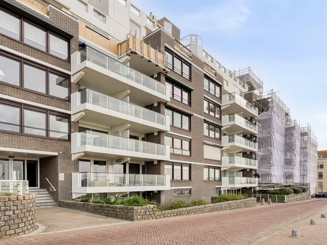 Zeekant 50F, 's-Gravenhage