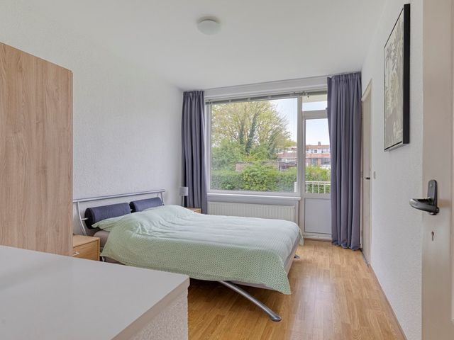 Eduard van Beinumstraat 39, Leiden