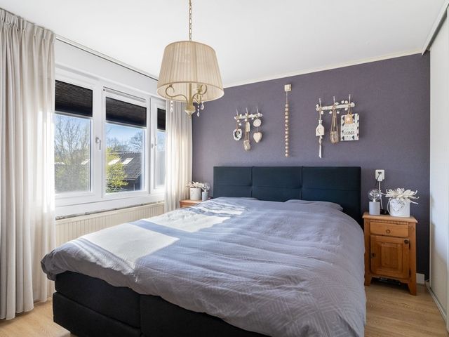 Anthon van der Horstlaan 15, Bunschoten-Spakenburg