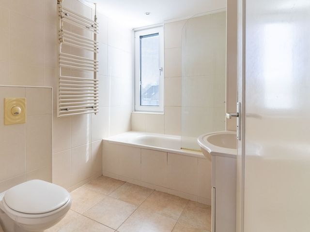 Anthon van der Horstlaan 15, Bunschoten-Spakenburg