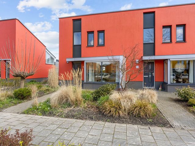 Willem Dreeslaan 42, Marum