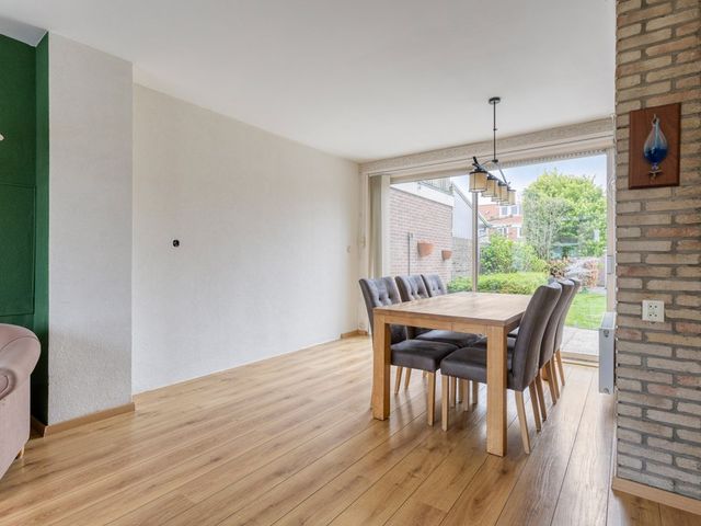 Oostertuinen 28, Beverwijk