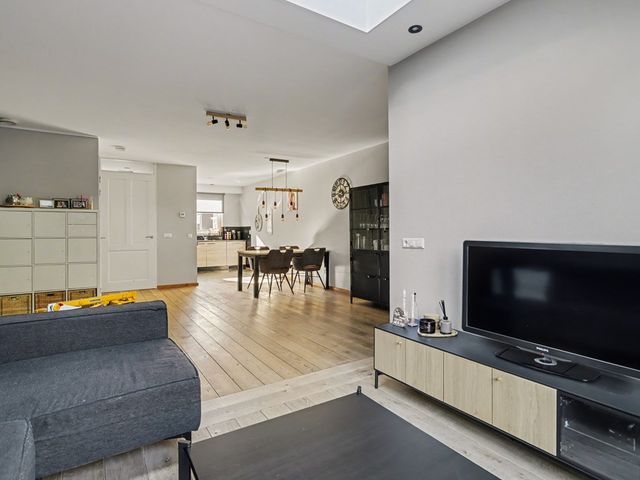 Hoefpad 8, Biest-Houtakker