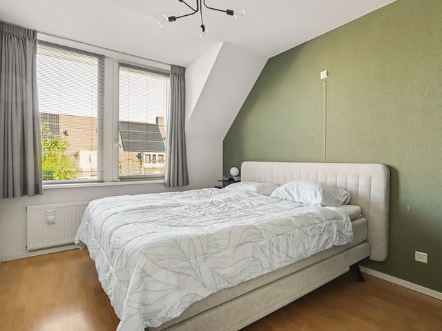 Hoefpad 8, Biest-Houtakker