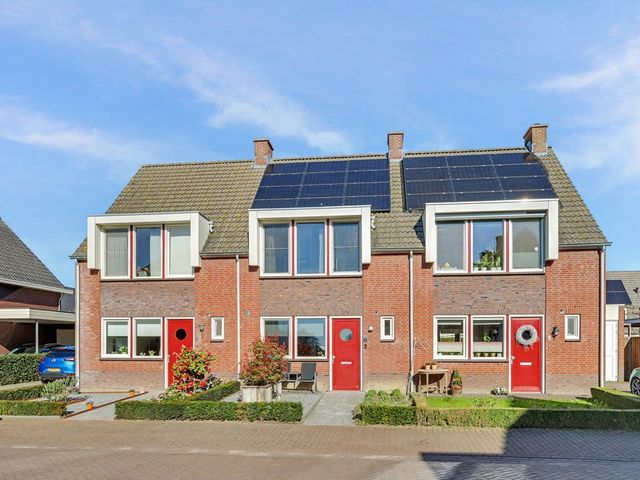 Hoefpad 8, Biest-Houtakker