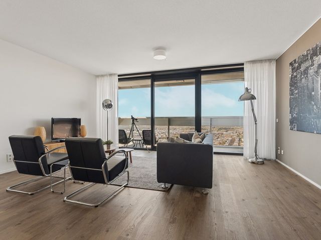 Anna van Buerenplein 272, 's-Gravenhage