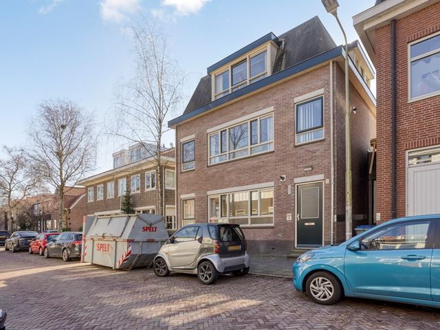 Nieuwe Karselaan 1, Amstelveen