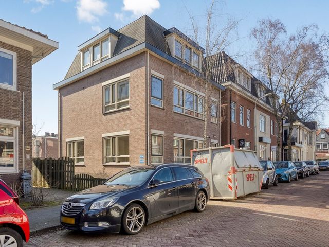 Nieuwe Karselaan 1, Amstelveen