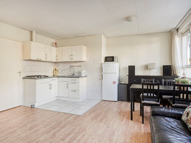 Nieuwe Karselaan 1, Amstelveen