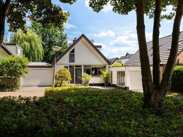 Koekoeksbloemlaan 3, Baarn