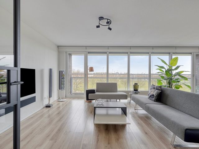 Beatrixlaan 72, Beverwijk