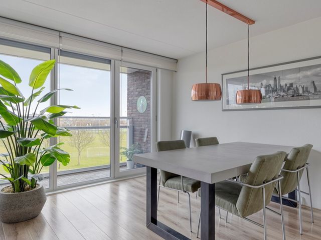 Beatrixlaan 72, Beverwijk