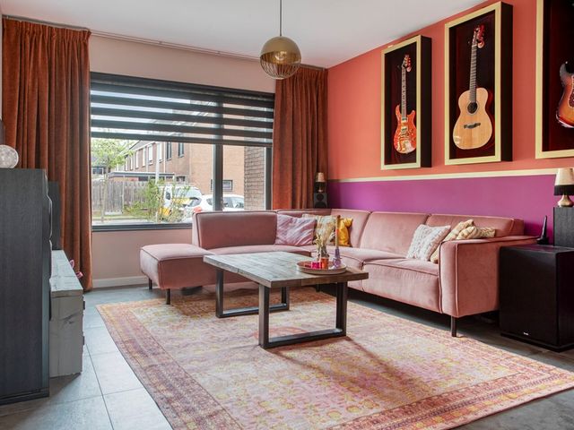 De Touwbaan 24, Hendrik-Ido-Ambacht