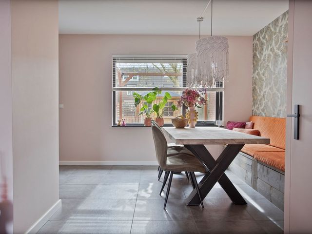 De Touwbaan 24, Hendrik-Ido-Ambacht