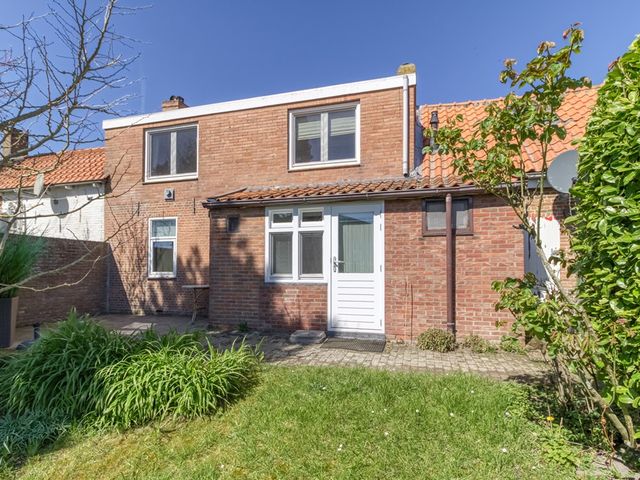 Sluissestraat 73, Zuidzande