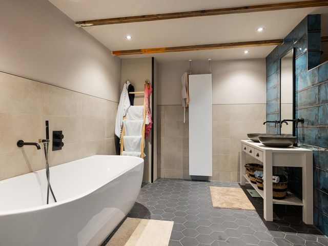 Doniaweg 6, Burgwerd