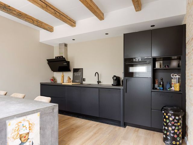 Doniaweg 6, Burgwerd