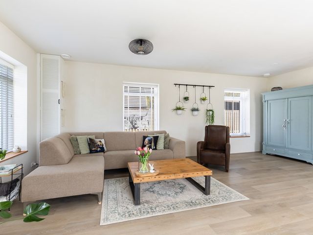 Steenweg 2, Waardenburg