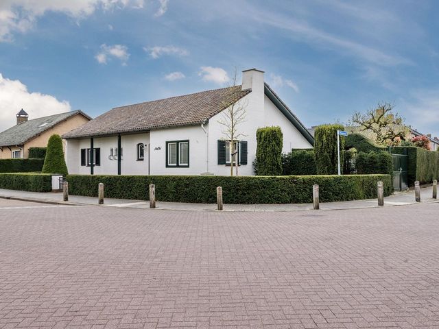 Populierlaan 30, Echt