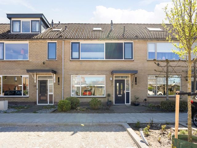 Regentesselaan 57, Veenendaal