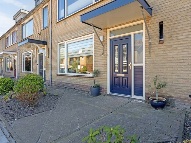 Regentesselaan 57, Veenendaal