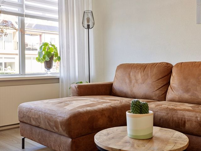 Regentesselaan 57, Veenendaal