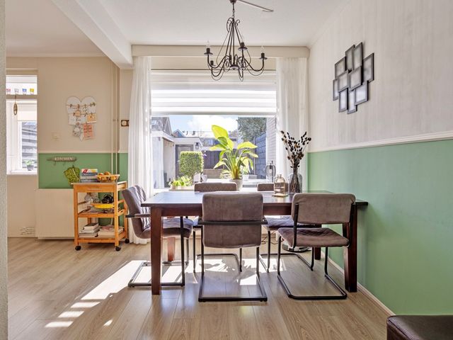 Regentesselaan 57, Veenendaal