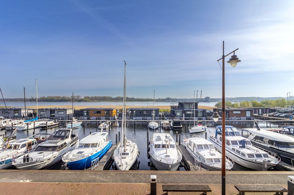 Zuiderzeeboulevard 69