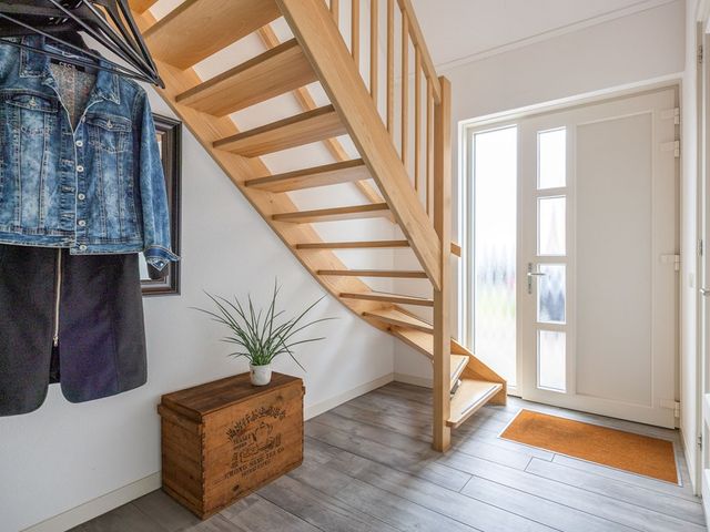 Langeweg 12, Grootegast