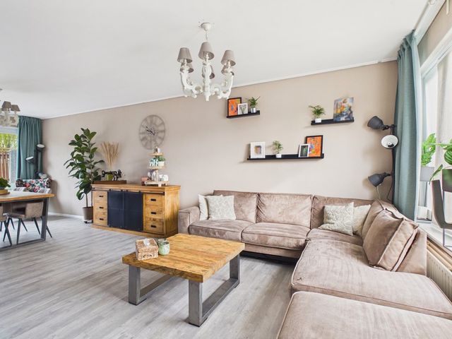 Jaap Edenlaan 108, Oudenbosch