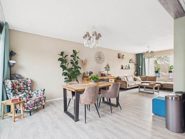 Jaap Edenlaan 108, Oudenbosch