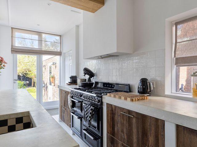 Akerendamlaan 18, Beverwijk